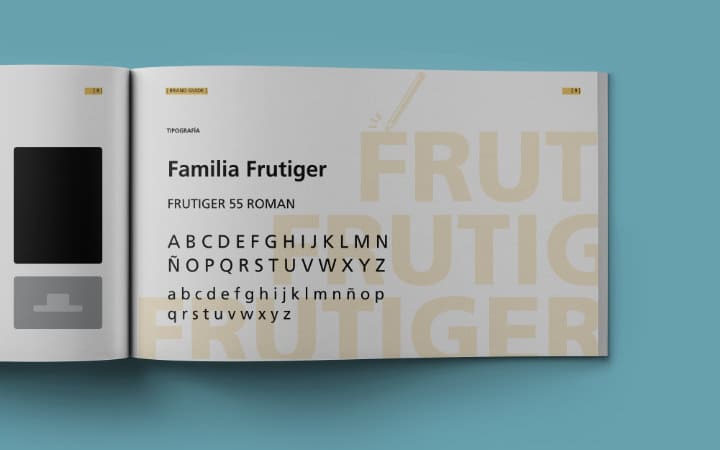 Detalle del manual sobre el uso de tipografía Frutiger.